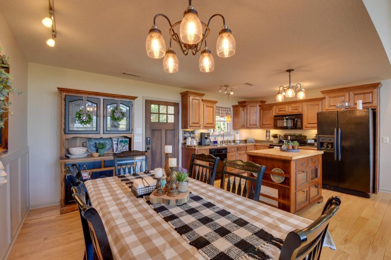 Lakemont Retreat Game Room, Hot Tub, And Mtn Views! Exterior photo