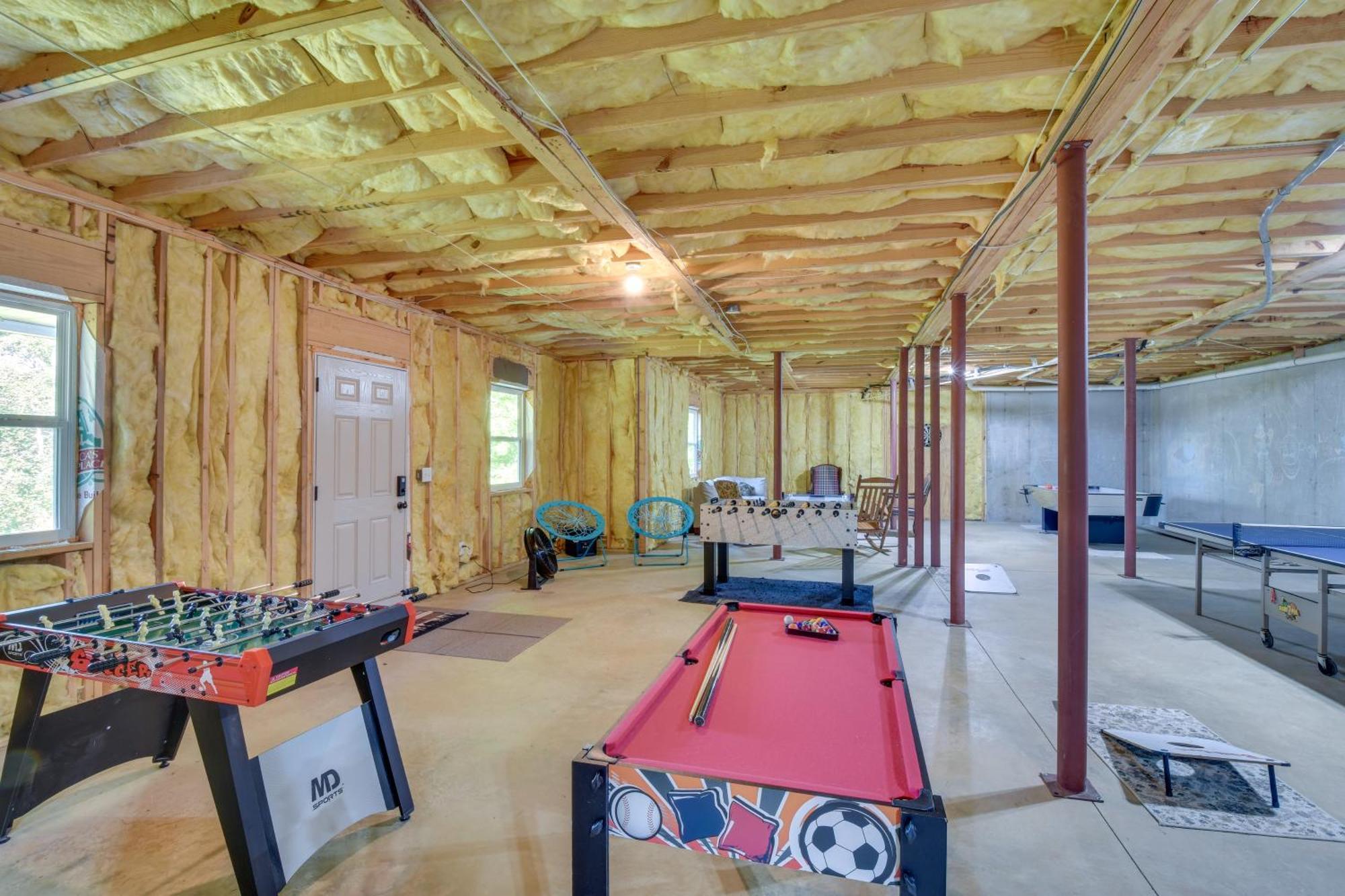 Lakemont Retreat Game Room, Hot Tub, And Mtn Views! Exterior photo